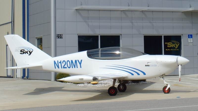 N120MY - Single-engine aircraft