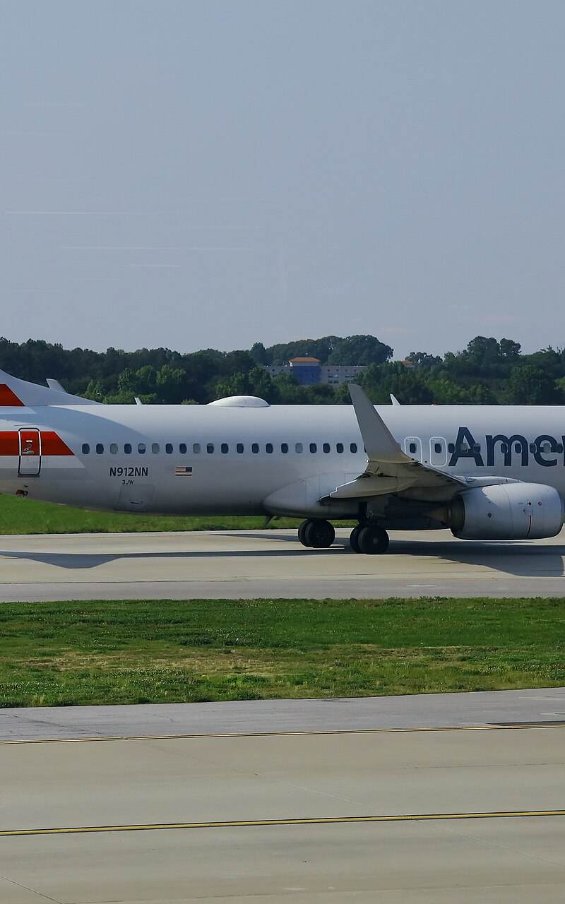 N912NN - Twin-engine aircraft