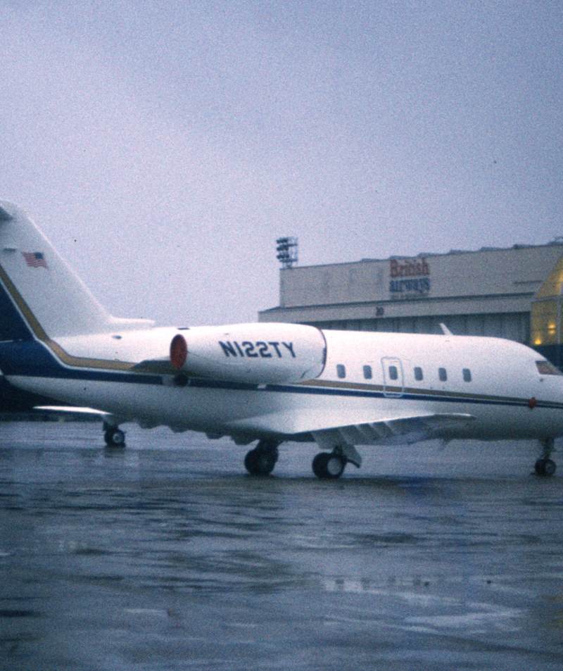 N122TY - Business jet