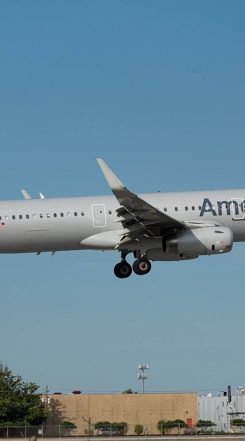N124AA - Airbus
