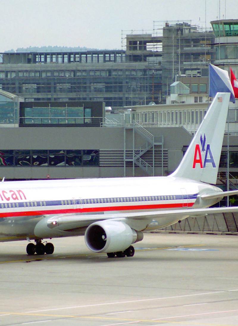 N390AA - Boeing