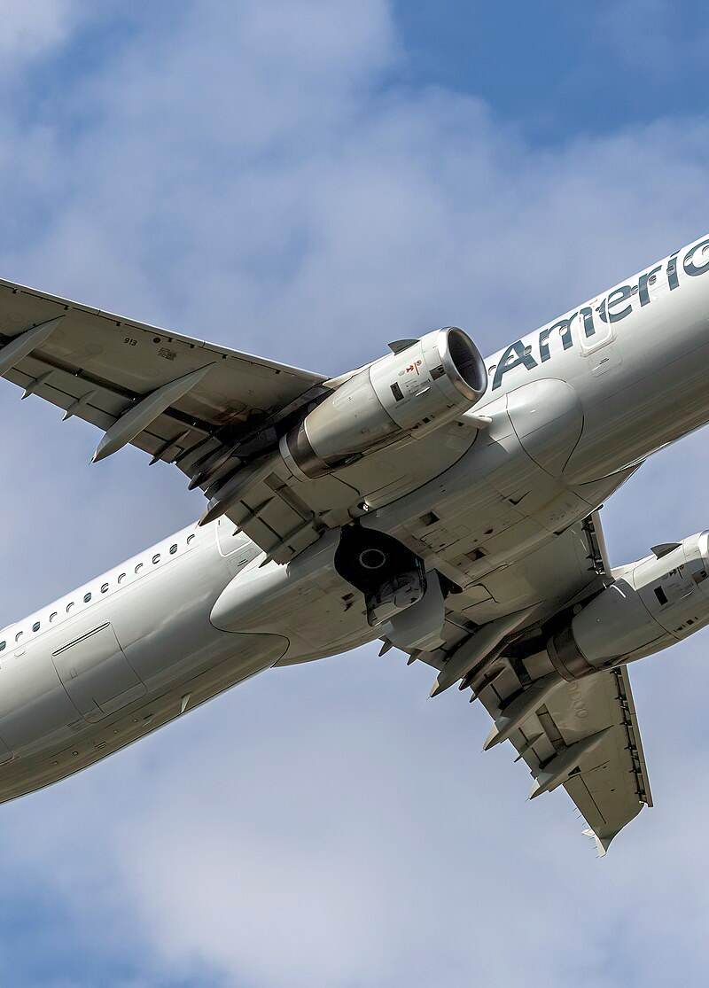 N913US - Airbus