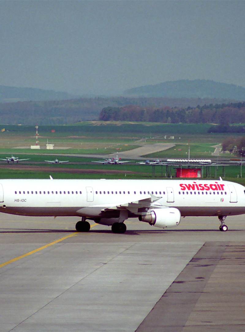 HB-IOC - Twin-engine aircraft
