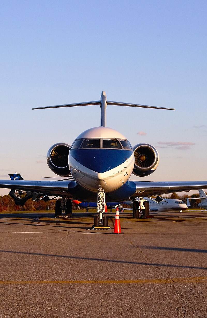 N125CH - Business jet