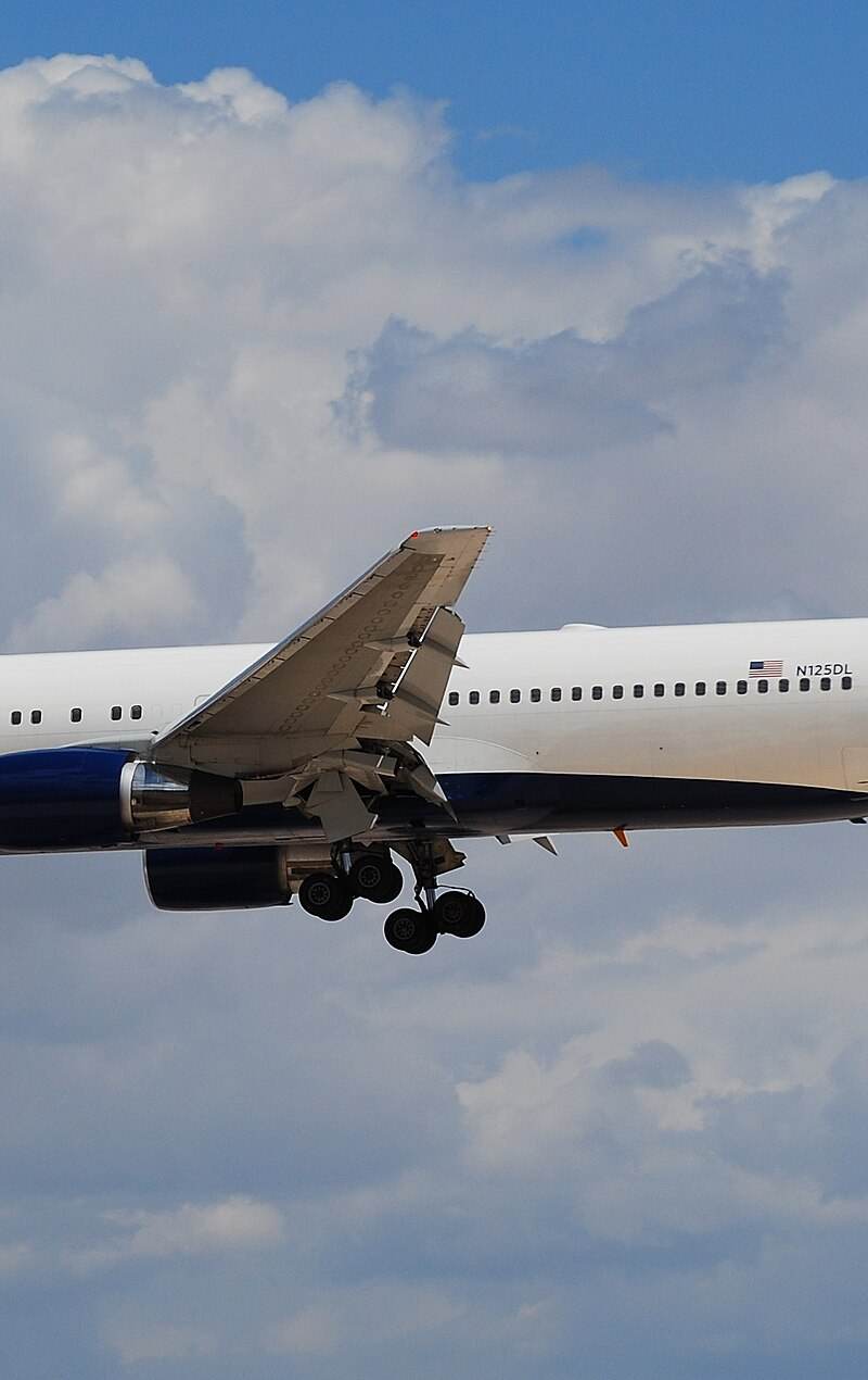 N125DL - Boeing