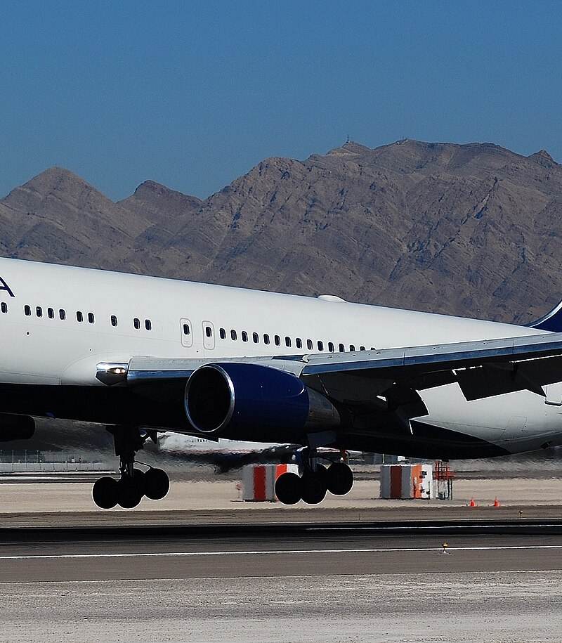 N125DL - Boeing