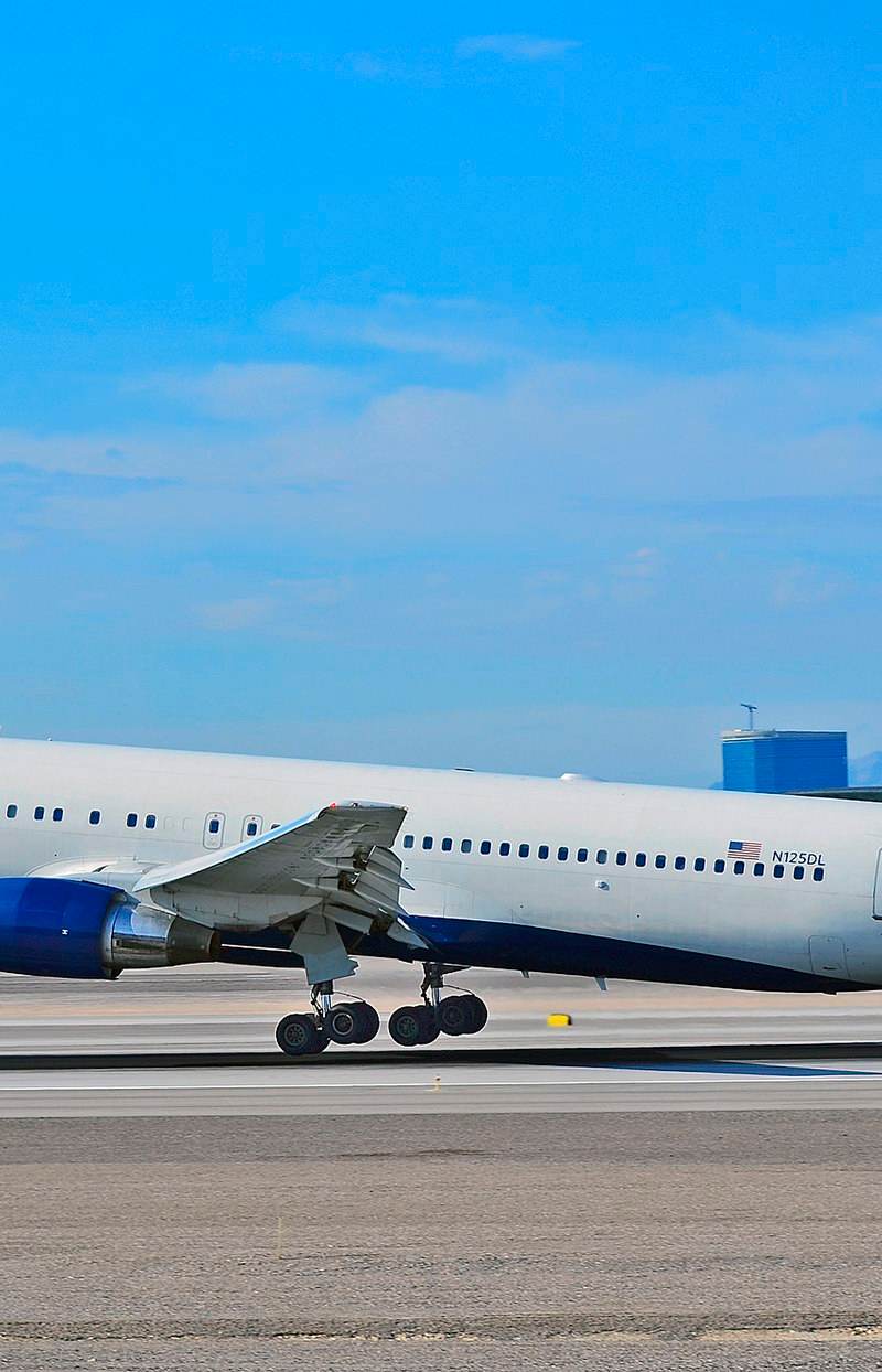 N125DL - Boeing