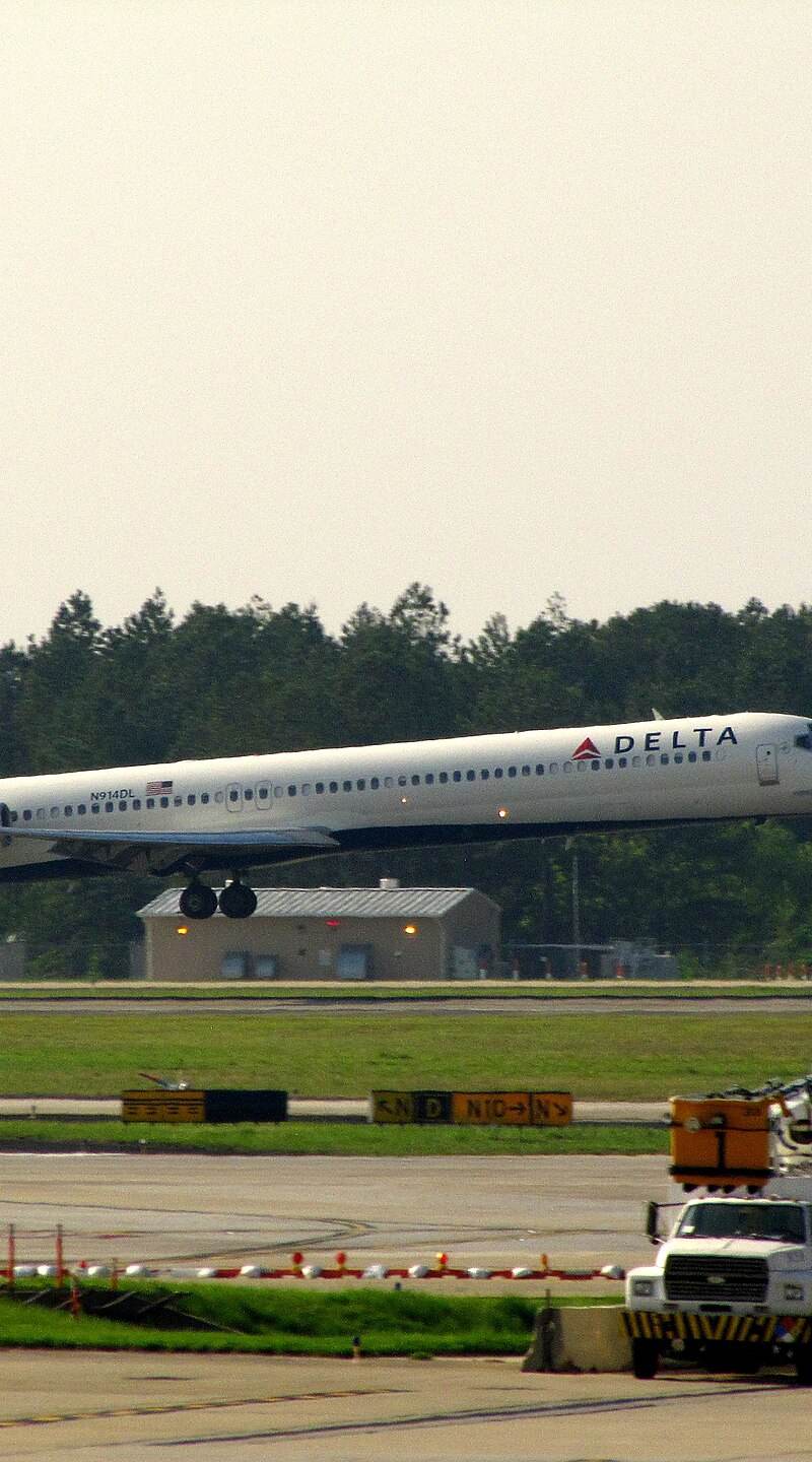 N914DL - Aircraft