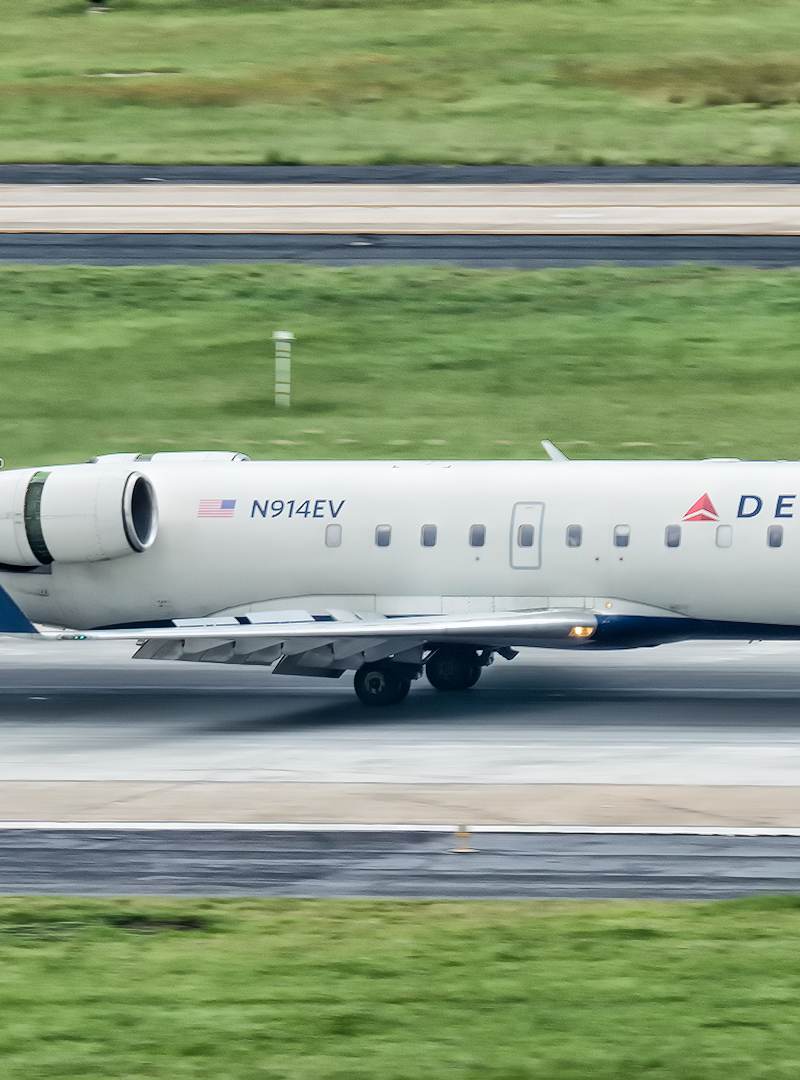 N914EV - Bombardier