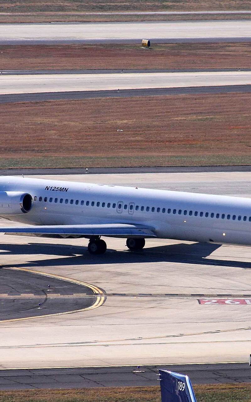 N125MN - Douglas