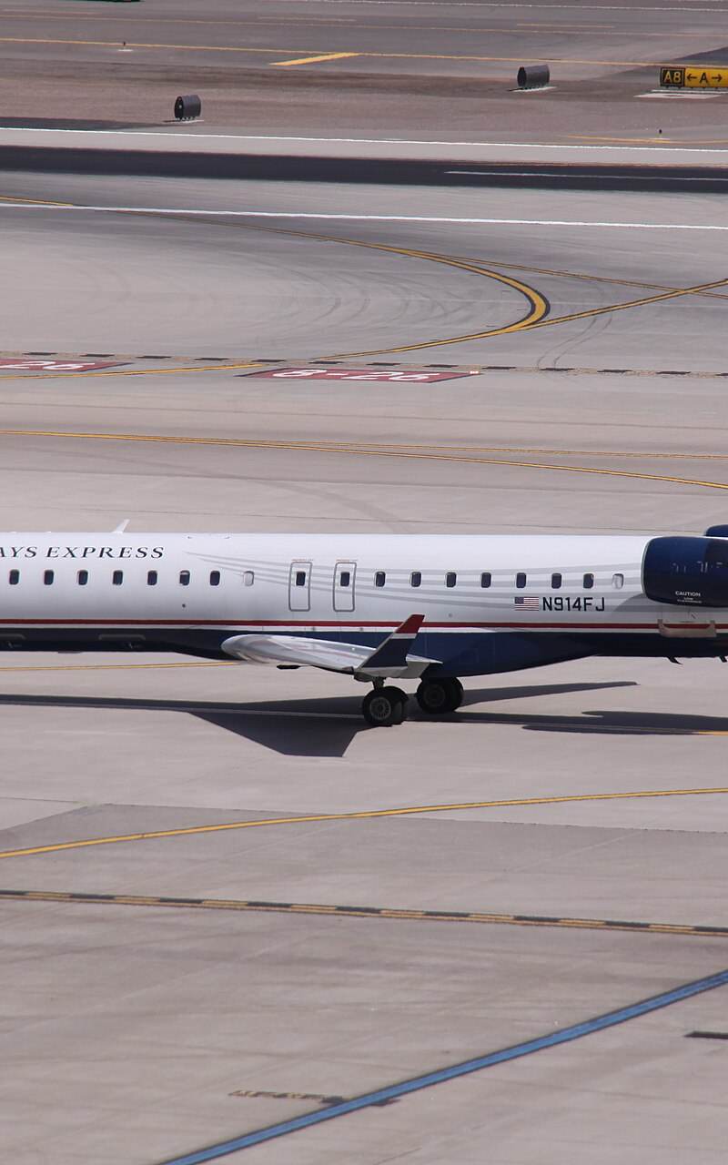 N914FJ - Twin-engine aircraft