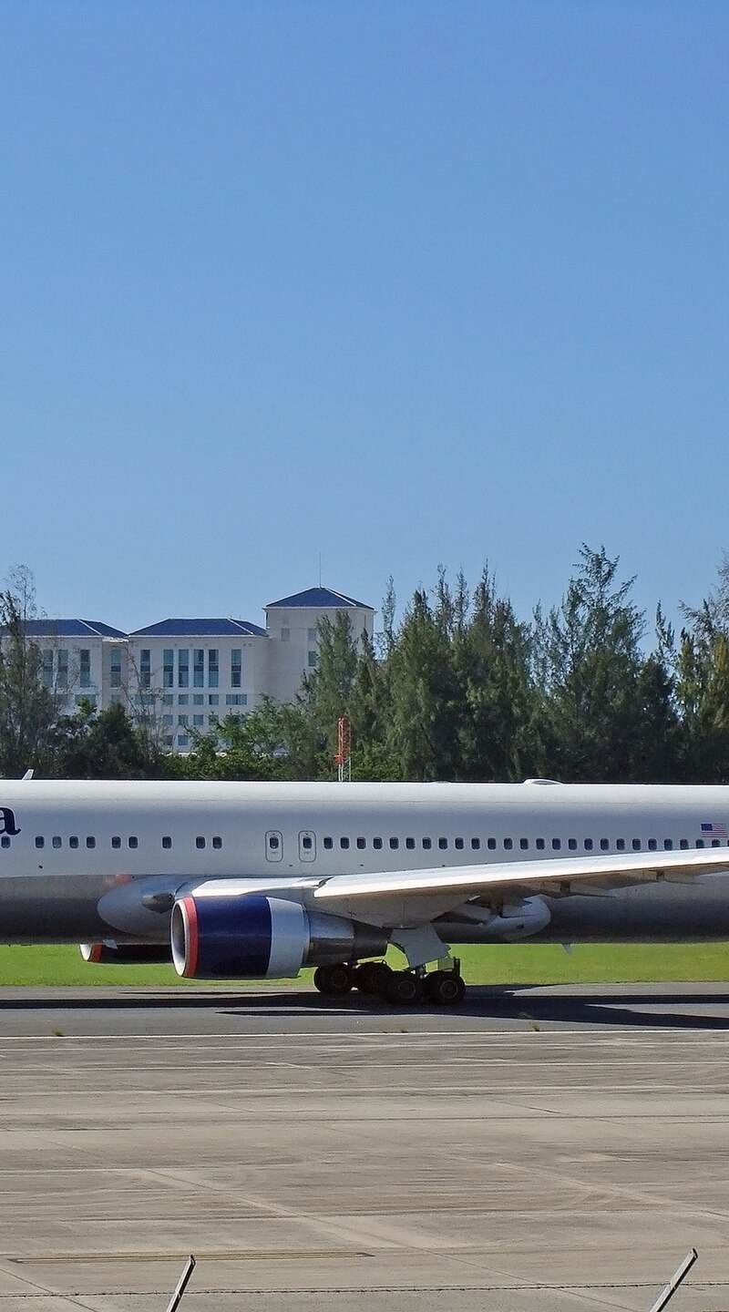 N126DL - Boeing
