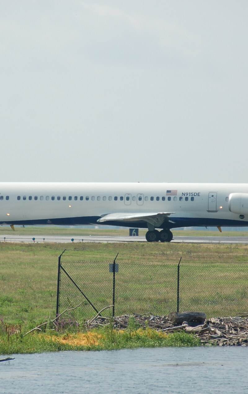 N915DE - Aircraft