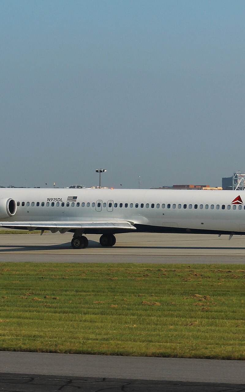 N915DL - Aircraft