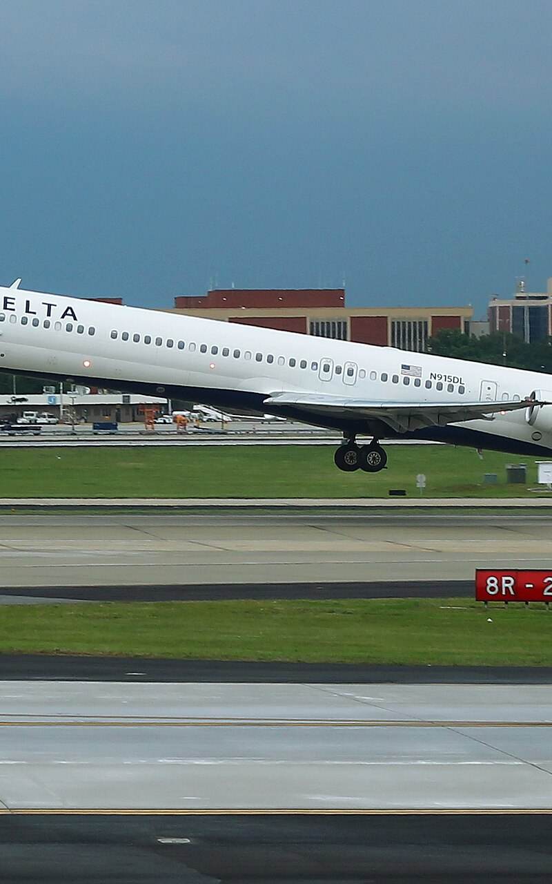 N915DL - Aircraft