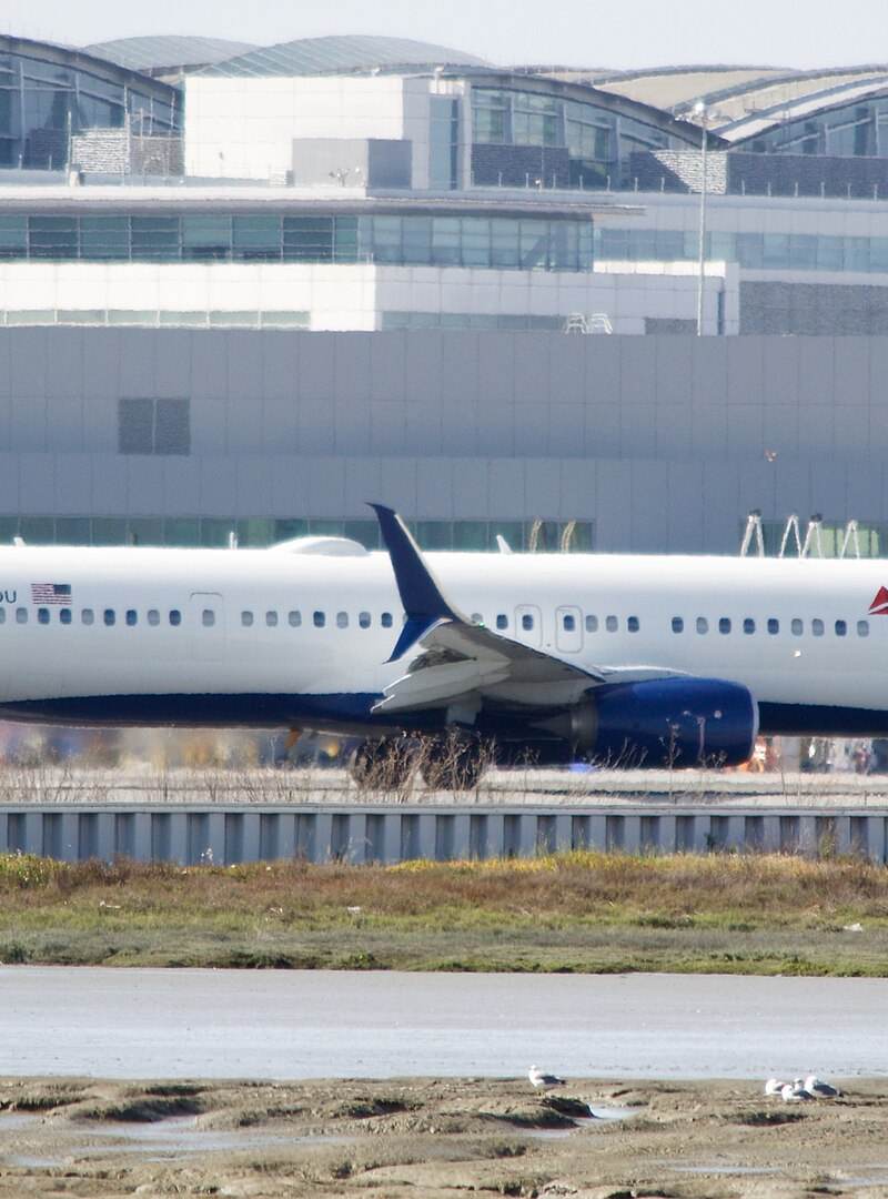 N915DU - Boeing