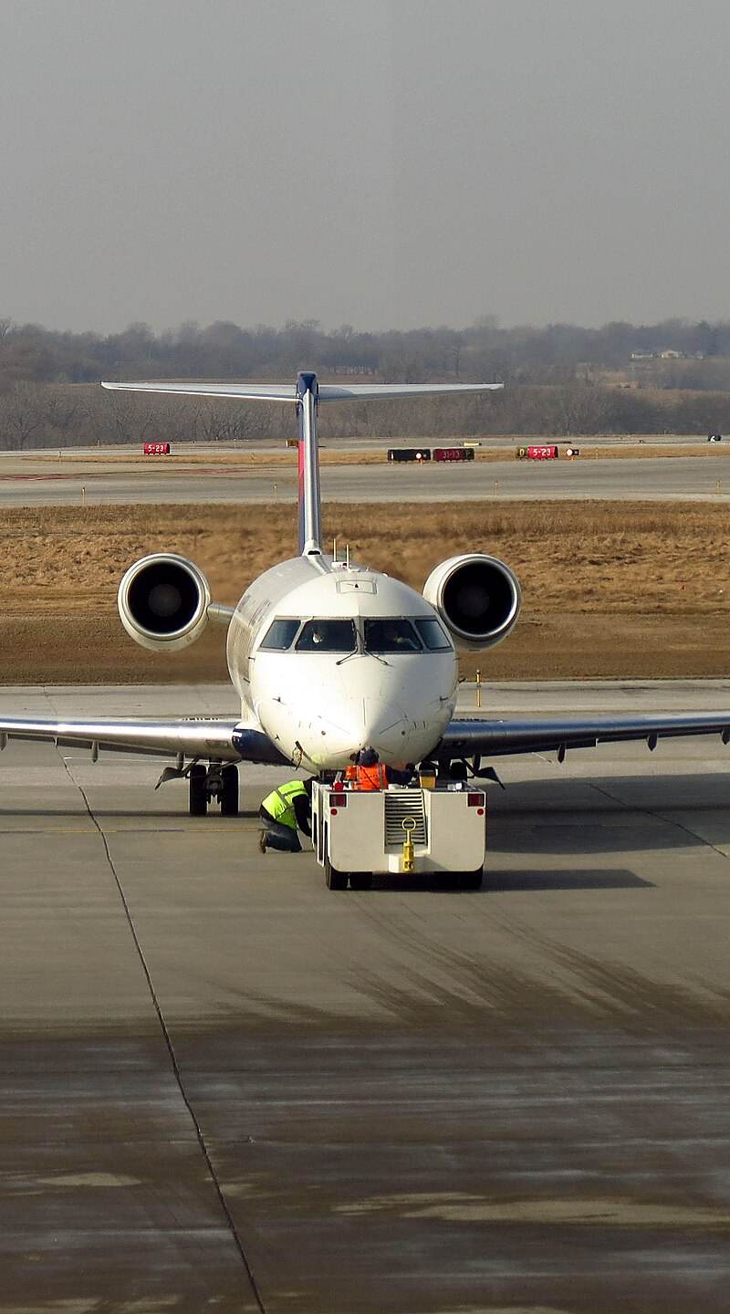 N915EV - Business jet