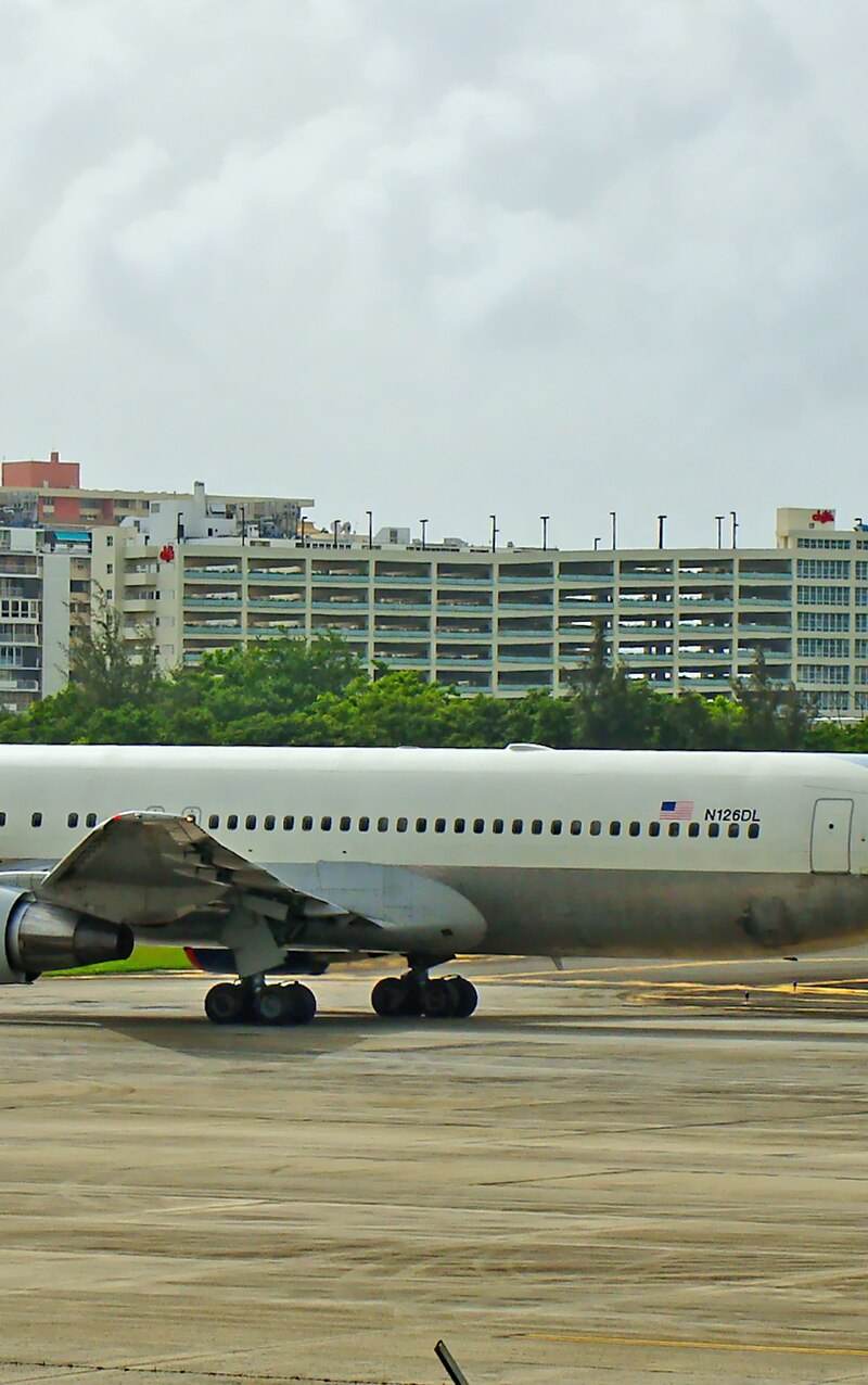 N126DL - Boeing