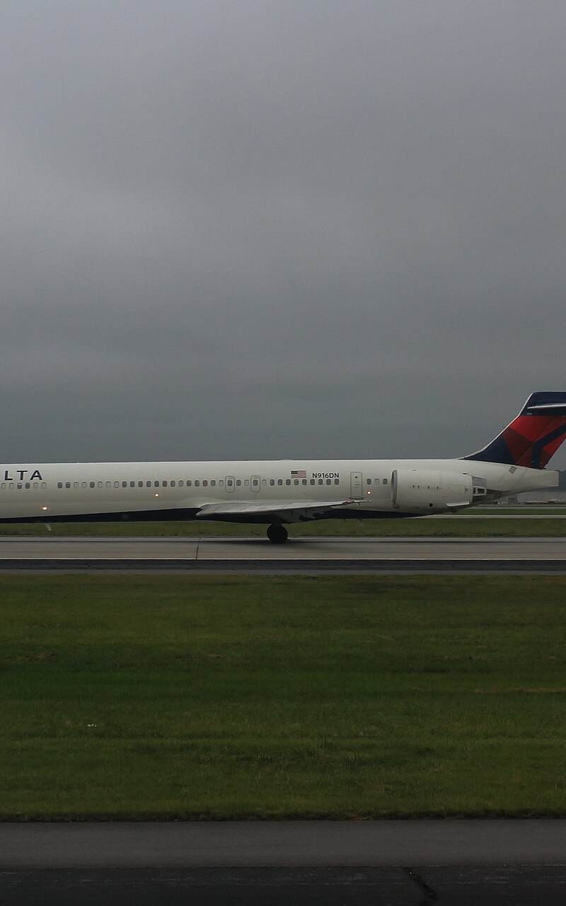 N916DN - Aircraft