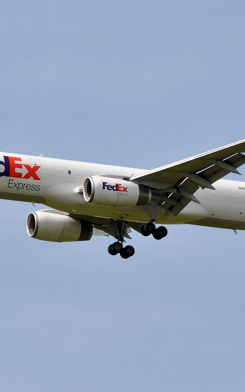 N917FD - Twin-engine aircraft