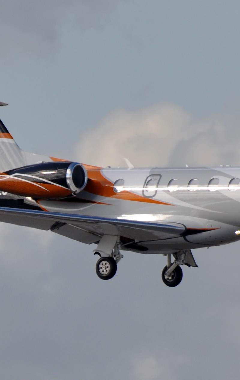 N917LJ - Embraer