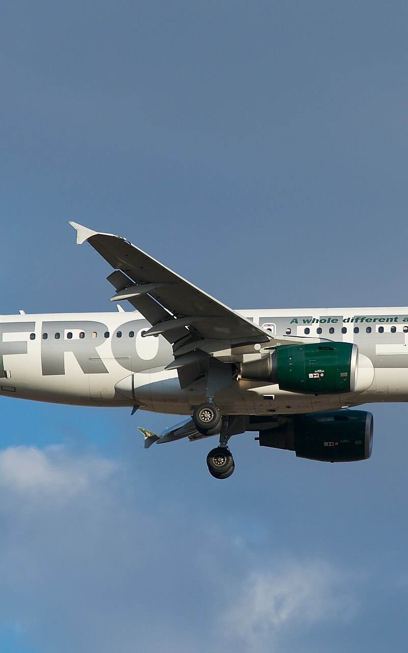 N918FR - Twin-engine aircraft