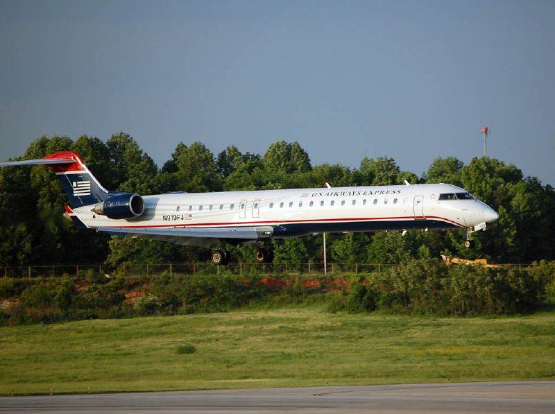 N919FJ - Bombardier