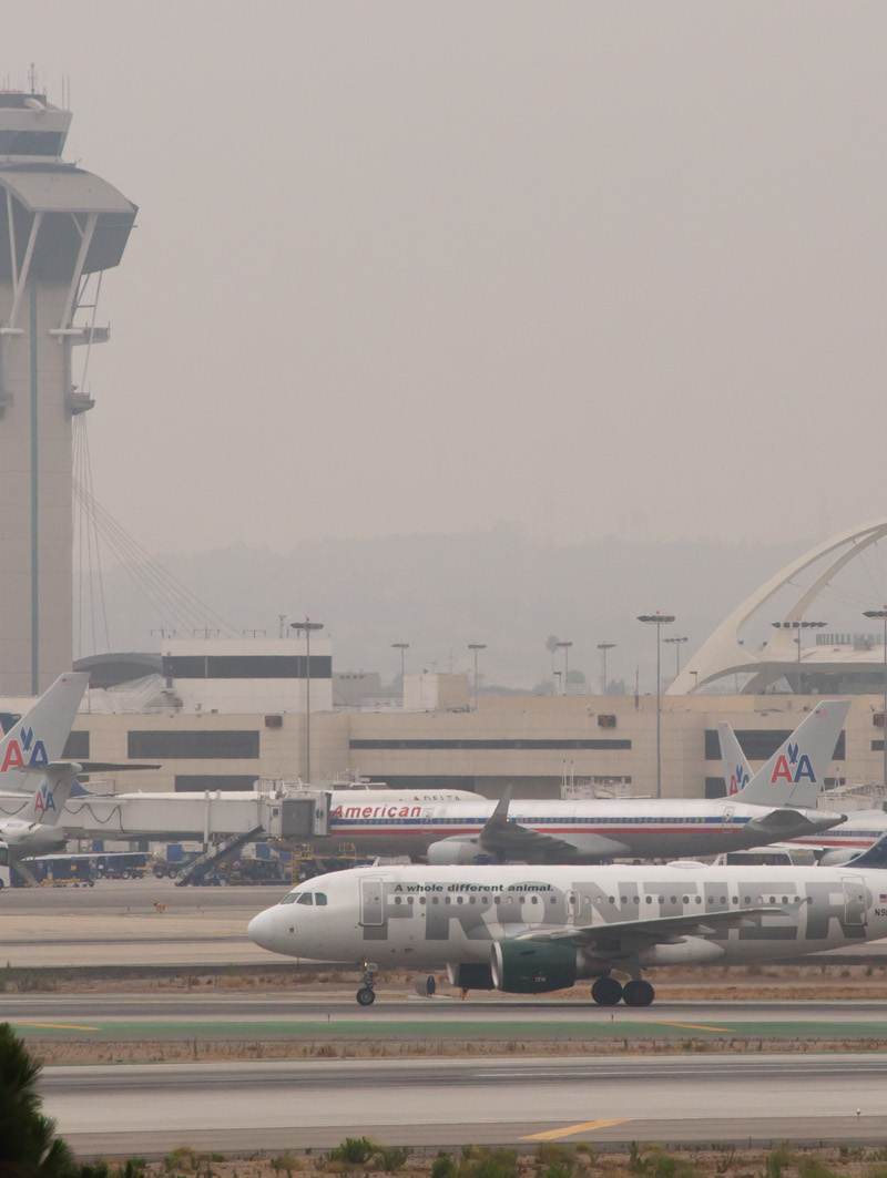 N919FR - Twin-engine aircraft