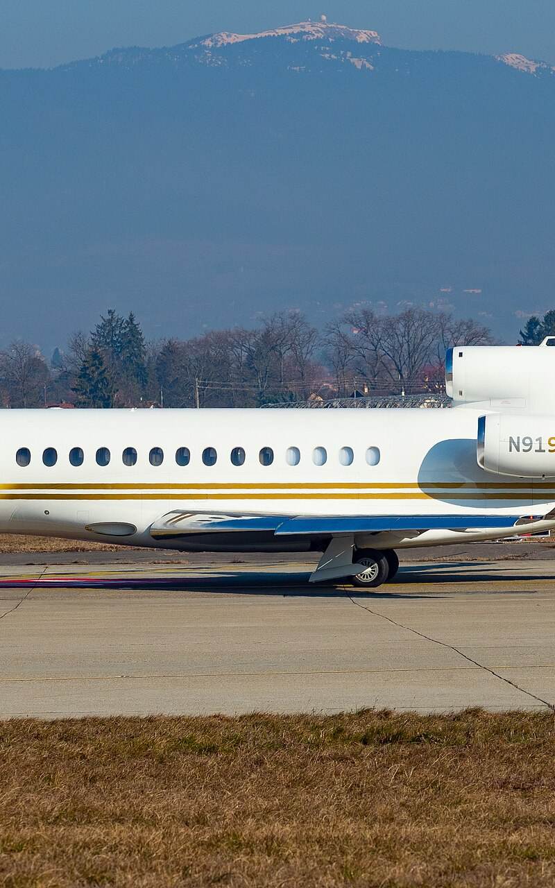 N919NE - Business jet
