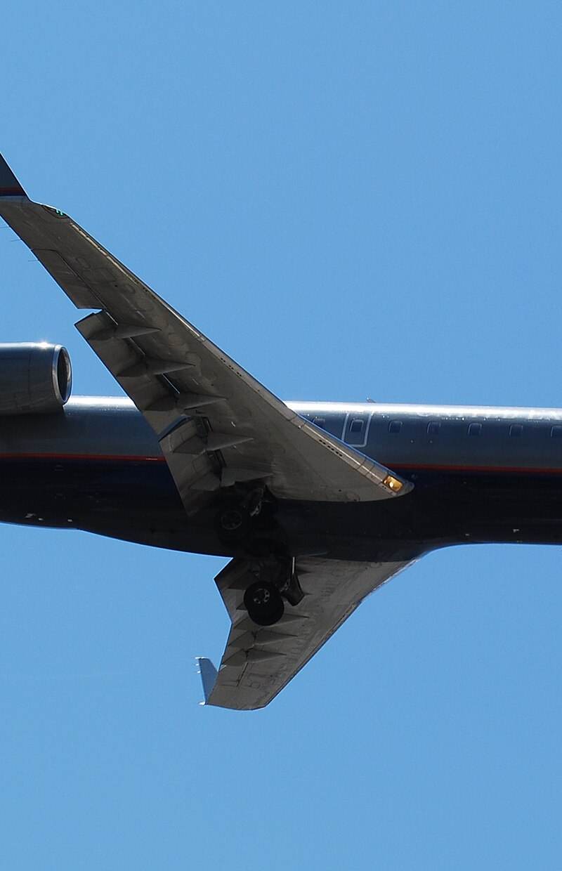 N919SW - Twin-engine aircraft
