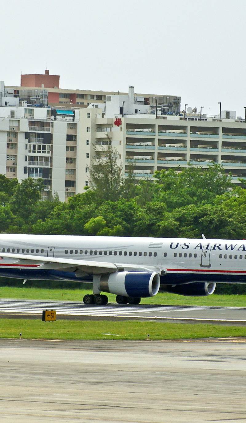 N919UW - Twin-engine aircraft