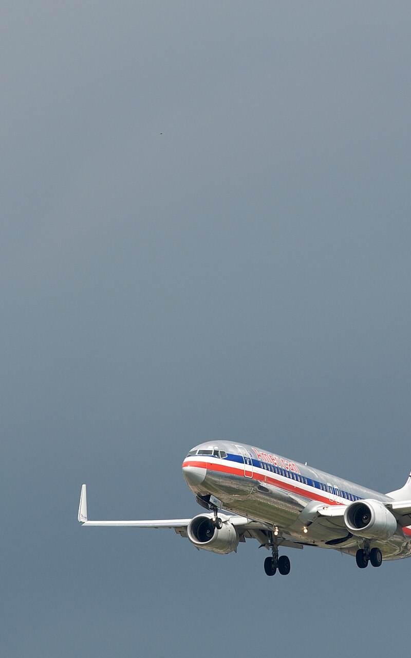 N920AN - Twin-engine aircraft