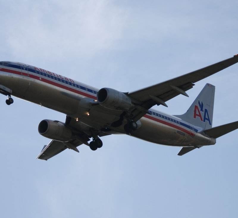 N920AN - Twin-engine aircraft