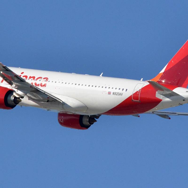 N920AV - Twin-engine aircraft