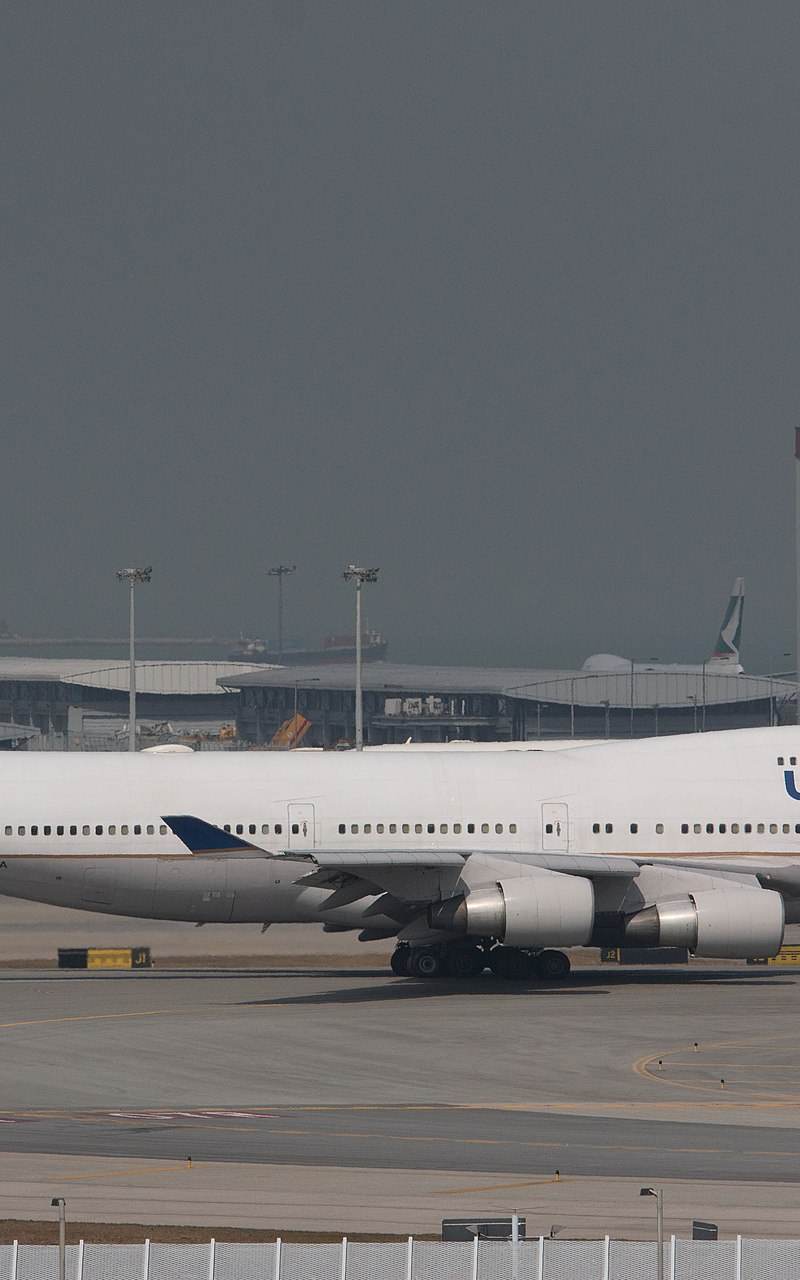 N127UA - Boeing
