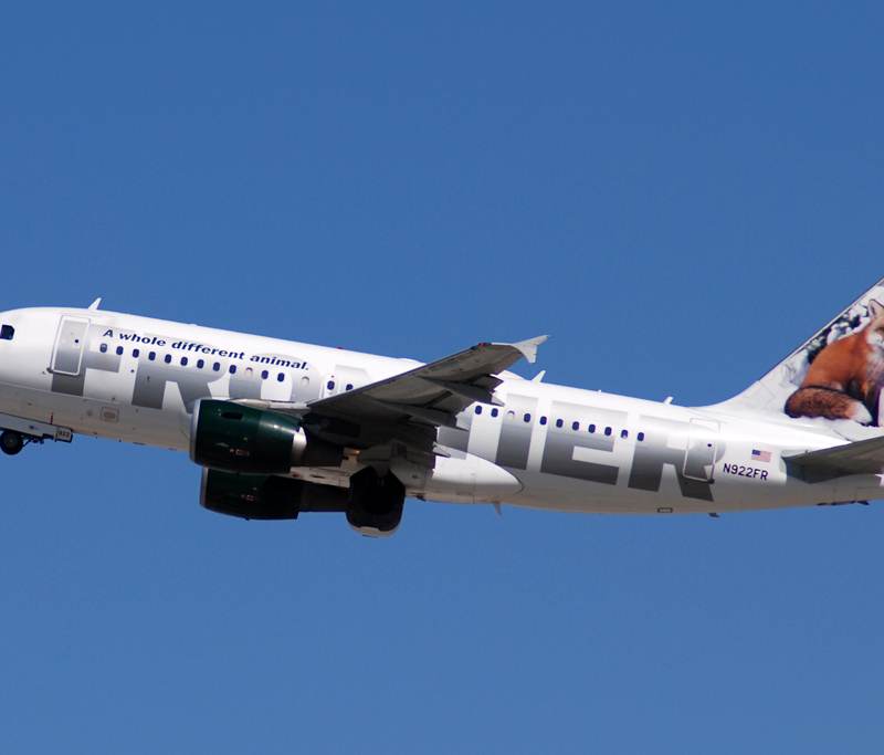 N922FR - Twin-engine aircraft