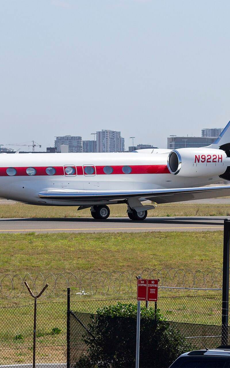 N922H - Business jet