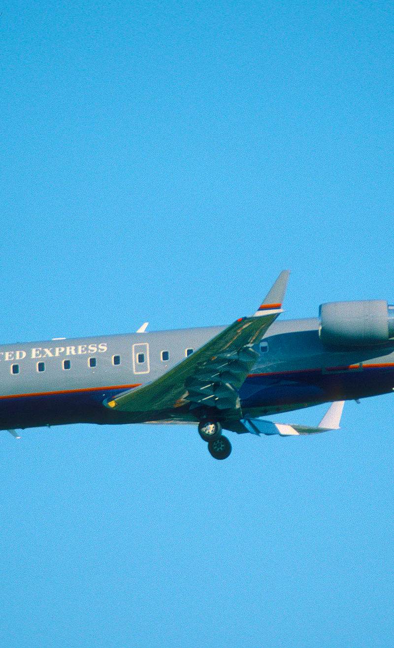 N923SW - Twin-engine aircraft