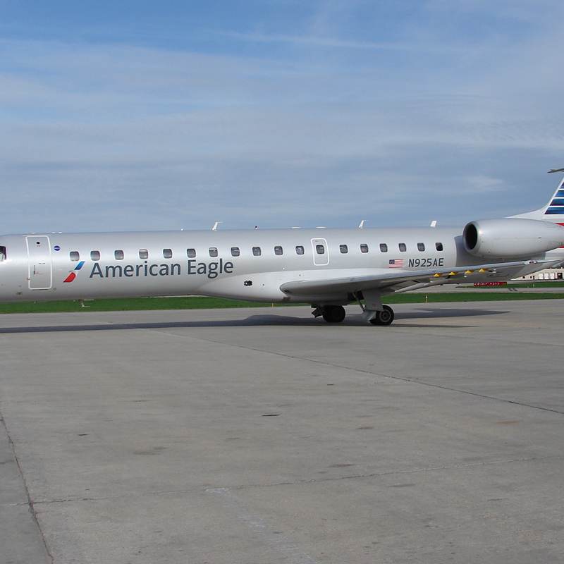 N925AE - Embraer
