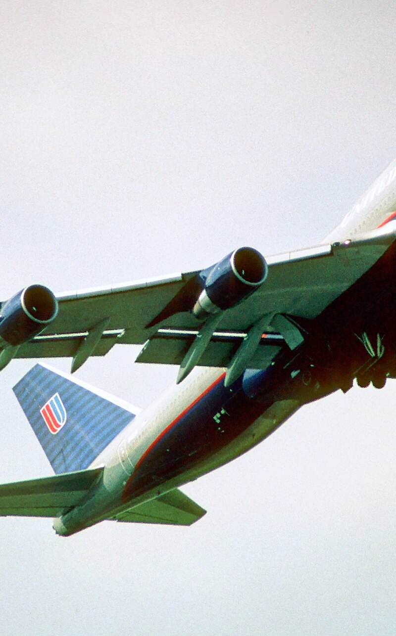N128UA - Boeing