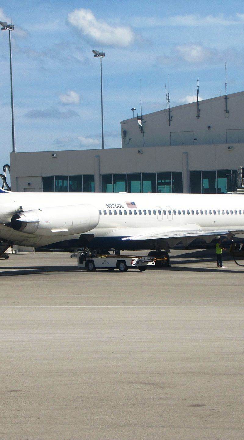 N926DL - Aircraft