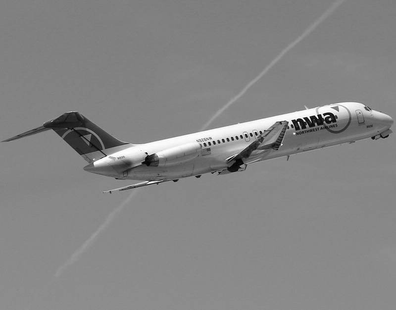 N926NW - Aircraft