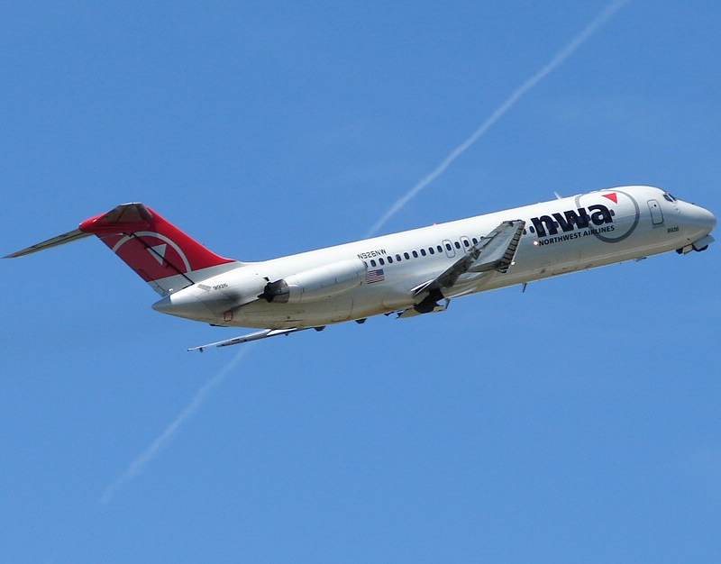 N926NW - Aircraft