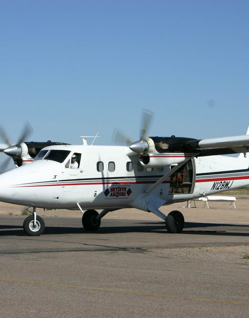 N128WJ - De Havilland