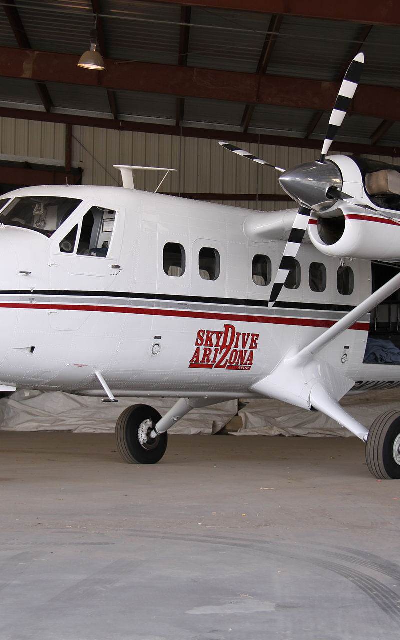 N128WJ - De Havilland
