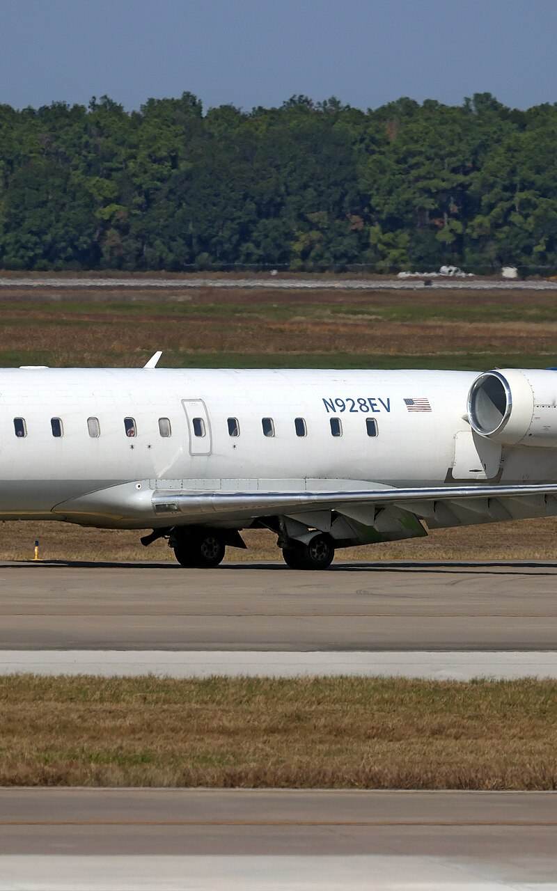N928EV - Twin-engine aircraft