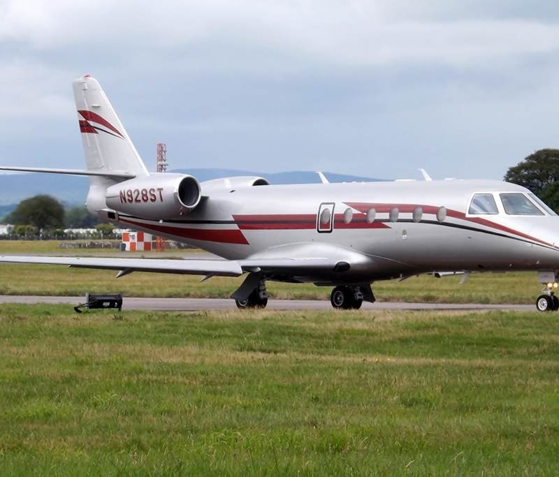 N928ST - Business jet