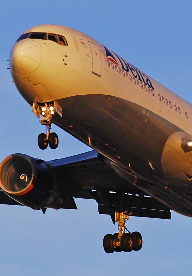 N129DL - Boeing