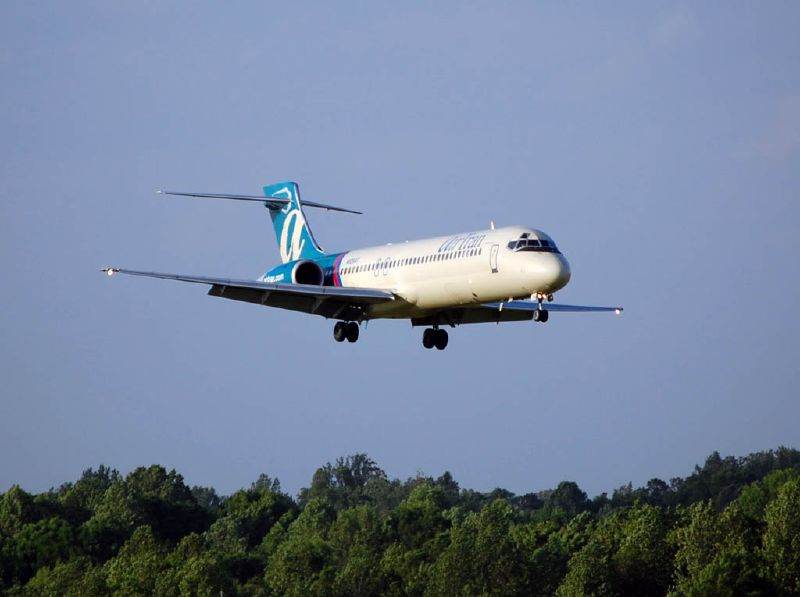 N929AT - Aircraft