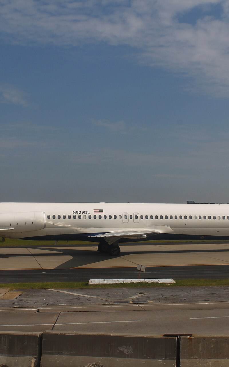 N929DL - Aircraft